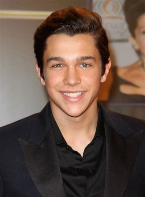 Singer austin mahone just got a new fresh haircut! Fotos de Austin Mahone en Premio Lo Nuestro 2014 ...