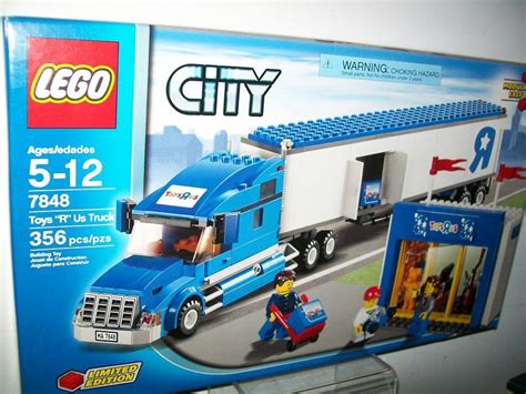 Lego City Toys R Us Truck Limited Edition 7848 356 Pcs On Popscreen