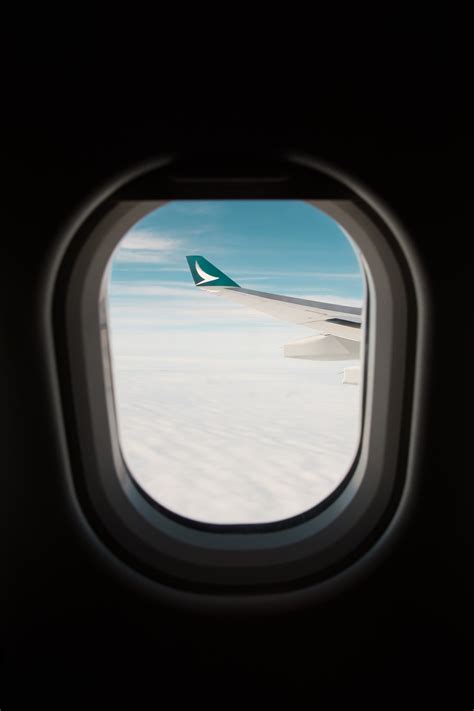 Anyone who has ever followed their dream of becoming a pilot will tell you, there's nothing like the time you spend in your plane. Inside Plane Pictures HQ | Download Free Images on Unsplash