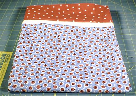 Want to learn how to make a pillowcase at home? How to Make a Pillow Case in 5 Easy Steps - Sew Very Crafty
