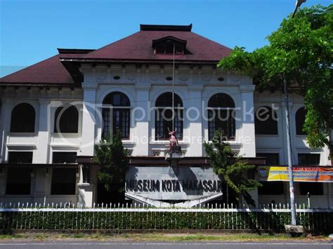 Museum Kota Makassar ~ Kekunaan
