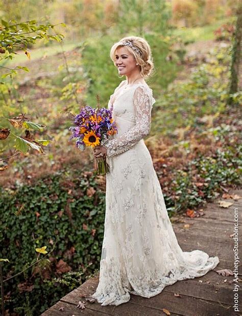 Kelly Clarkson Marries Brandon Blackstock In Tennessee