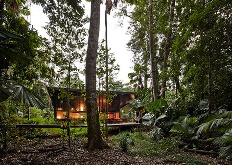 A House Designed For Life In A Tropical Rainforest Contemporist