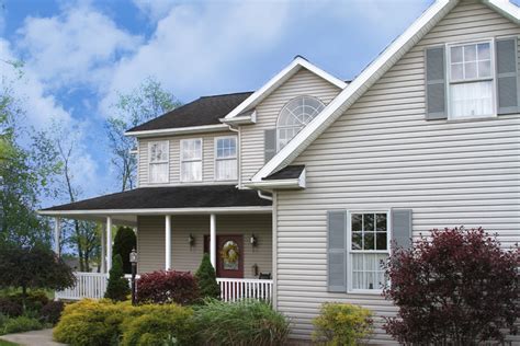 Aside from the fact that siding cleaning helps you to protect perhaps your largest investment—your house—it's also likely that if you live in a neighborhood, the other members of the community luckily for you, washing siding is usually a pretty easy task. Vinyl Siding Cleaning and Maintenance Tips - Susan Brewer ...