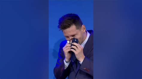 Lionel Messi Crying In Press Conference Youtube