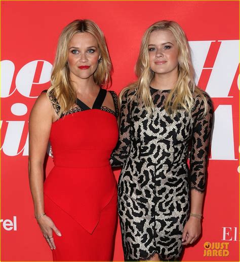 Reese Witherspoons Daughter Ava Phillippe To Make Debutante Ball Debut