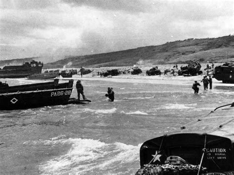 D Day Omaha Beach June 6 Normandy 1944 World War Photos
