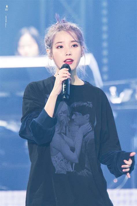 Iu 191102 Love Poem 2019 Tour Concert In Gwangju Day1 Iu Hair