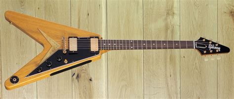 Gibson Custom 1958 Korina Flying V Reissue Black Pickguard ~ Pre Order