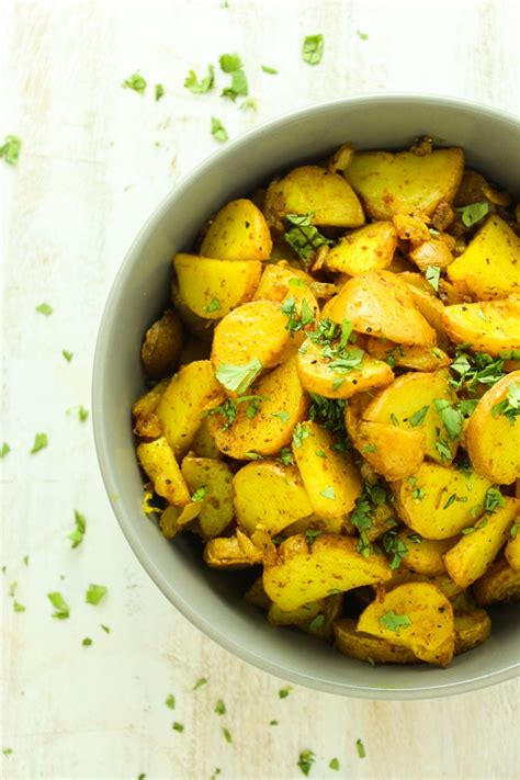 Turmeric Roasted Potatoes 10 The Fitchen