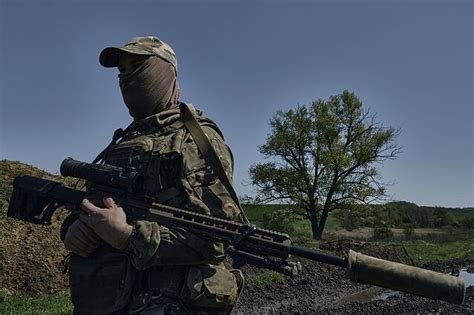 Ukrainos Ekspertas Art Jant Nato Vir Ni Susitikimui S Jungininkams