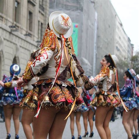 Caporal Calzon In 2019 Traditional Outfits Carnival Folklore