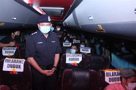 Jadual waktu solat kota kinabalu waktu solat adalah peruntukan tempoh atau selang masa tertentu bagi masyarakat muslim menjalani syariat solat sama ada fardhu ataupun sunat. 1,272 Anggota Polis Kota Kinabalu Bertugas Pantau ...
