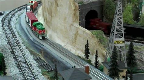 Best Lionel Train Set With Awesome Scenery Youtube