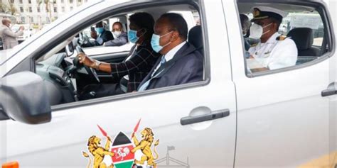 Gov Ngilu Drives President Uhuru In A Pick Up Video Ke