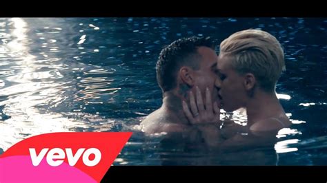 Pink Shares New Single Video ‘just Give Me A Reason’ Axs