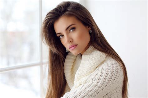 Meet Gorgeous Ukrainian Women AR