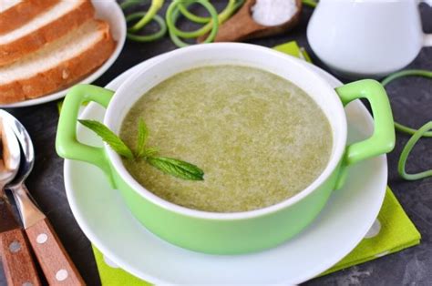 Vegetarian Spinach Pea And Garlic Scape Soup Recipe Cookme Recipes