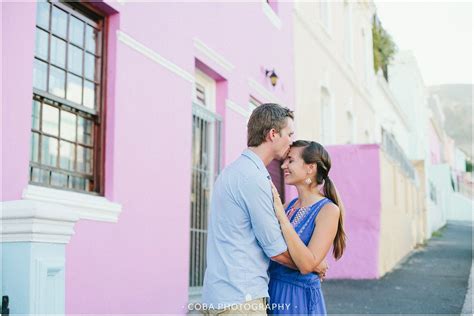 Bo-Kaap couple shoot. Engagement shoot Cape Town. Colorful Engagement shoot. Cape Town 
