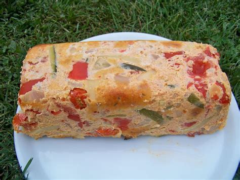 Terrine de thon froide aux légumes dété