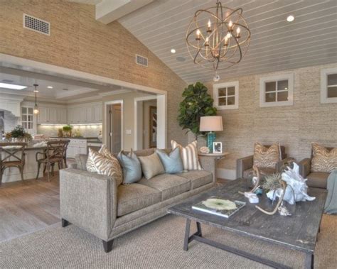 Be sure to choose something that complements the design aesthetic. 20 Lavish Living Room Designs With Vaulted Ceilings