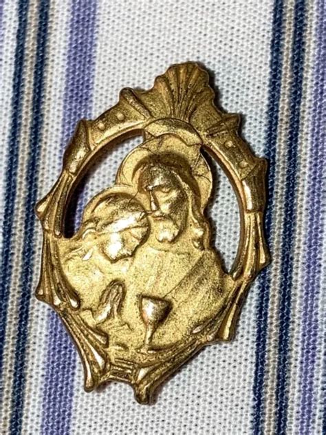 Vintage Religious Jesus First Holy Communion Souvenir Pin Chalice Jesus