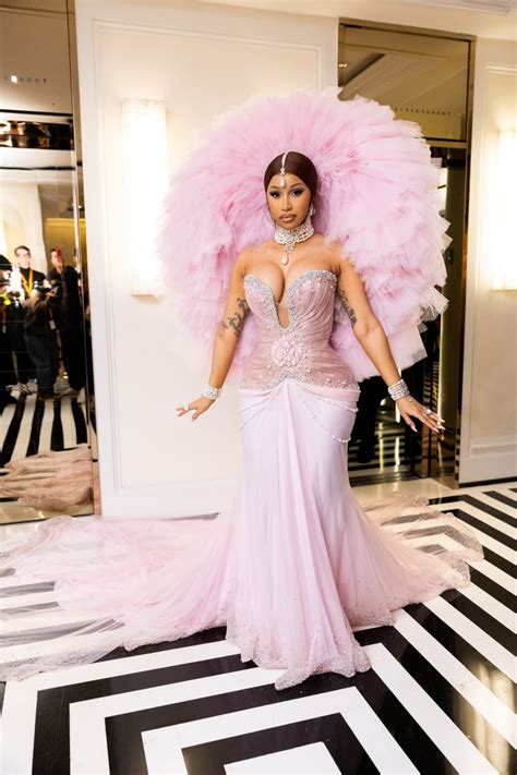 Cardi Bs Miss Sohee Richard Quinn Dresses At Met Gala 2023 Popsugar Fashion