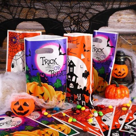 100 Pieces Halloween Plastic Bags Candy T Bags Trick Or Treat Bags Jack O Lantern Pumpkin