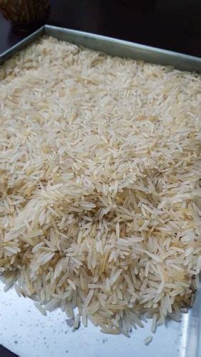 Creamy White Basmati Rice Bulk Quantity And Exporting Packaging Size