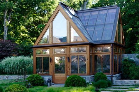 8 Gorgeous Greenhouses That Have Us Wanting To Become Botanists Photos