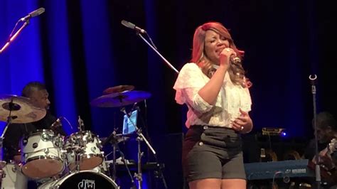 Shanice Sings Minnie Riperton S Lovin You At Howard Theatre In Dc Youtube