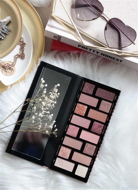 Too Faced Born This Way The Natural Nudes Palette Girl Loves Gloss