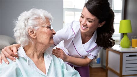 Live In Caregiver Duties And Responsibilities Griswold Home Care