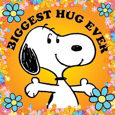 Pin By Coco On Snoopy Snoopy Hug Snoopy Pictures Snoopy Love