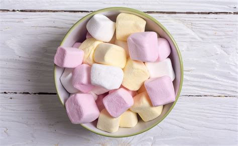 6 Health Benefits Of Marshmallow Dosage And Side Effects Selfdecode