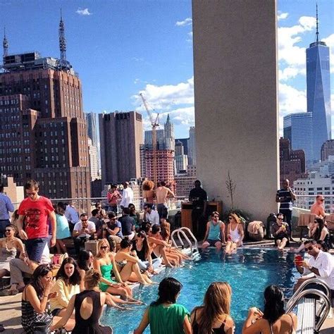 How To Sneak Into Nyc Hotels With Rooftop Pools To Cool Off Thrillist