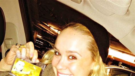 The Cheerio You Love To Hate Glee S Becca Tobin Takes Us Behind The Scenes With Her Co Stars