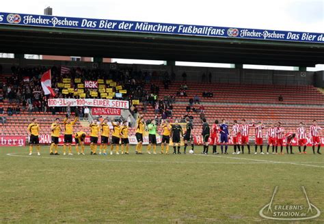 Sie können beide teams auf der website vergleichen: FC Bayern München II vs SG Dynamo Dresden 27.02.2011 ...