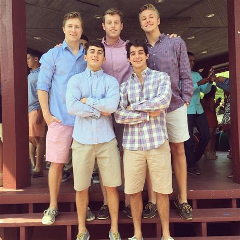 Pin By Noah Capehart On Things To Wear Preppy Mens Fashion Mens