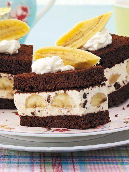 Check spelling or type a new query. Banana-Split-Schnitten Rezept | LECKER | Kuchen und torten ...
