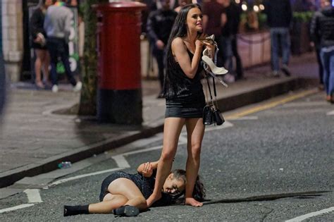 Raucous New Years Eve Revellers Bring Carnage To Streets As They Ring