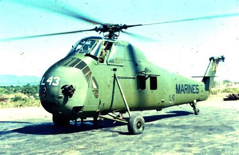 10 Types Of Helicopters In Vietnam Vietnam Era Helicopters