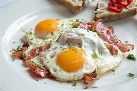 Speck mit Ei Rezept
