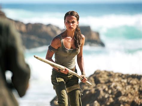 Unser inhalt ist an englisch angepasst. The Lara Croft in the New 'Tomb Raider' Uncovers Treasure ...