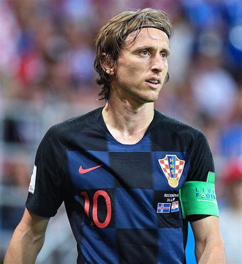 Luka Modric Es Nombrado Mejor Jugador Del Año Por La Uefa Arena Pública