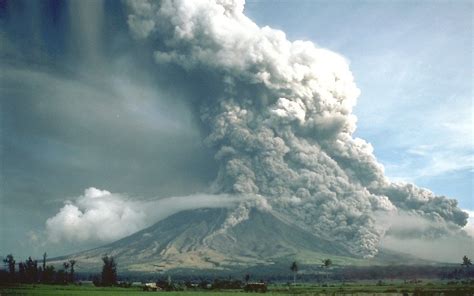 Filepyroclastic Flows At Mayon Volcano Wikipedia