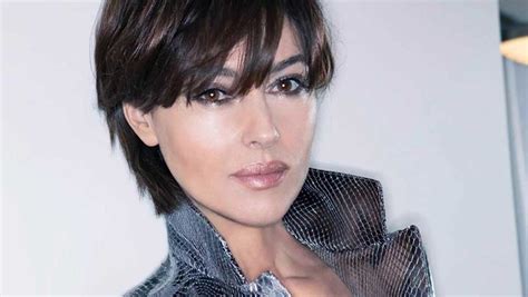 Check out full gallery with 2069 pictures of monica bellucci. H Monica Bellucci μιλάει στη γαλλική Madame Figaro από τη ...