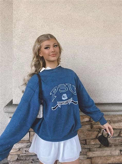 Loren Gray S Pic Girl Pictures Varsity Jacket Cute Outfits Style
