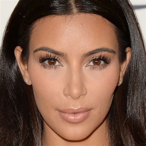 how many classic kardashian makeup moves can you spot in this picture of kim glamour