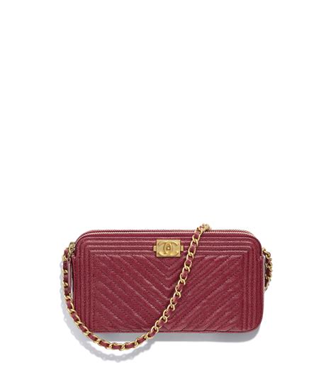 1,143 items on sale from $495. Clutches with Chain - Small leather goods | CHANEL